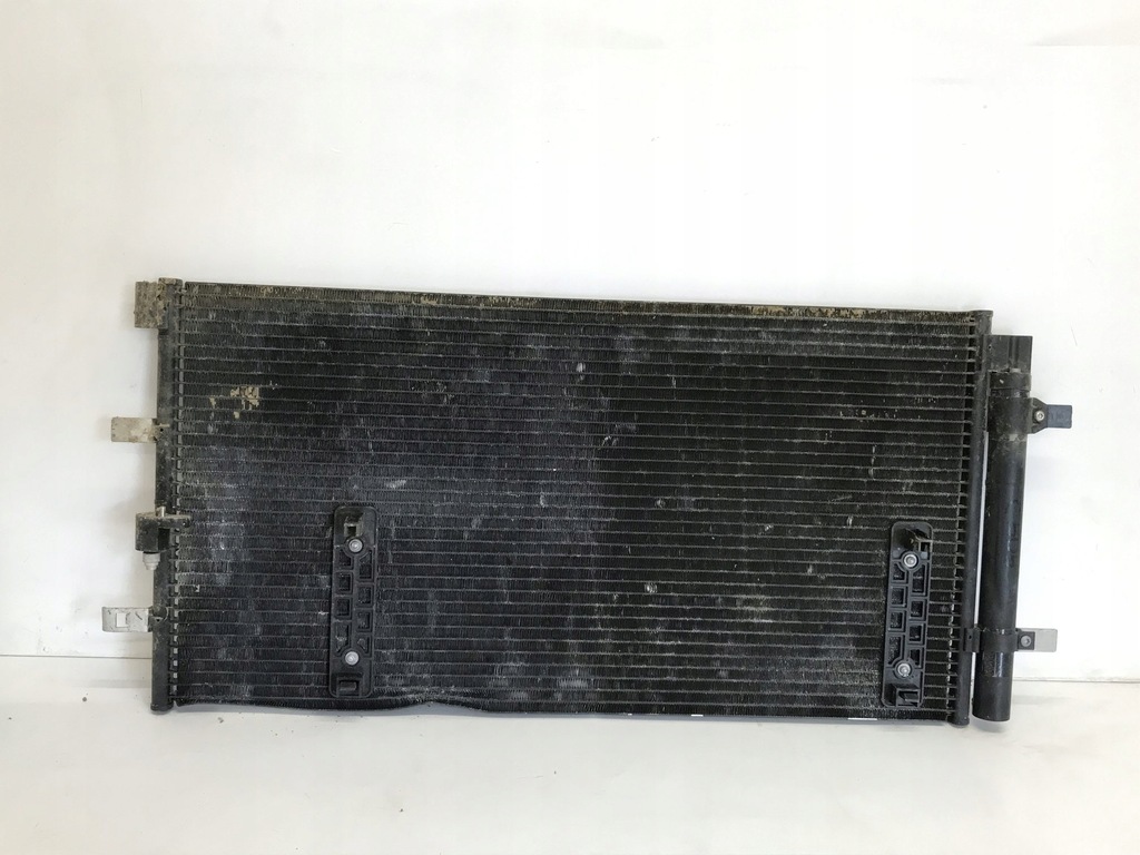 фото №7, Audi a4 b8 a5 8t радиатор кондиционера 8k0260403