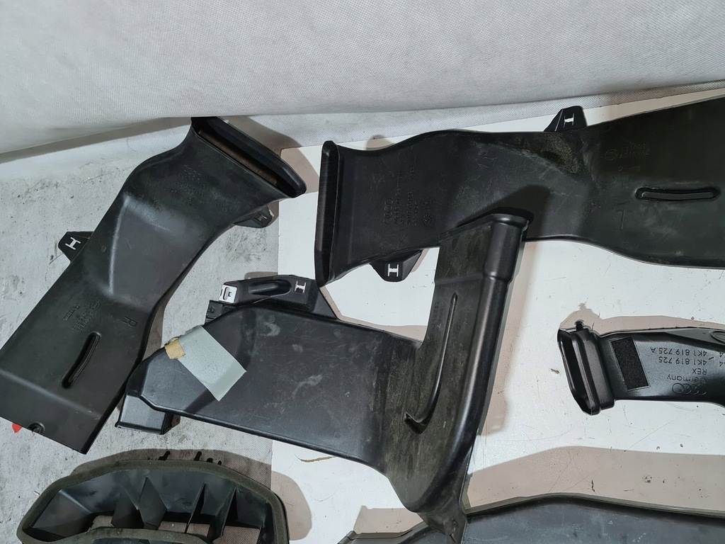 фото №10, Комплект туннель воздушный audi a6 c8 4k0