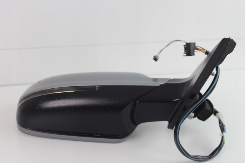 фото №8, Дзеркало праве audi a4 b8 8pin 07-11r