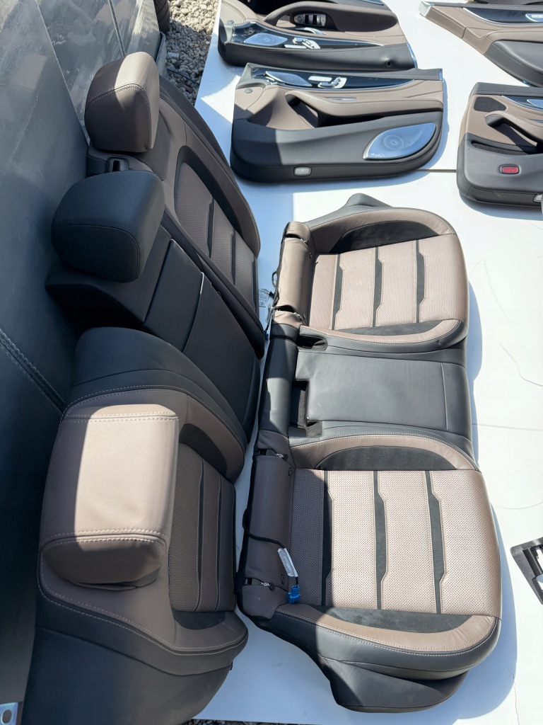 фото №6, Mercedes 290 amg gt сидіння заднє сидіння салон обшивки 4 door 2020