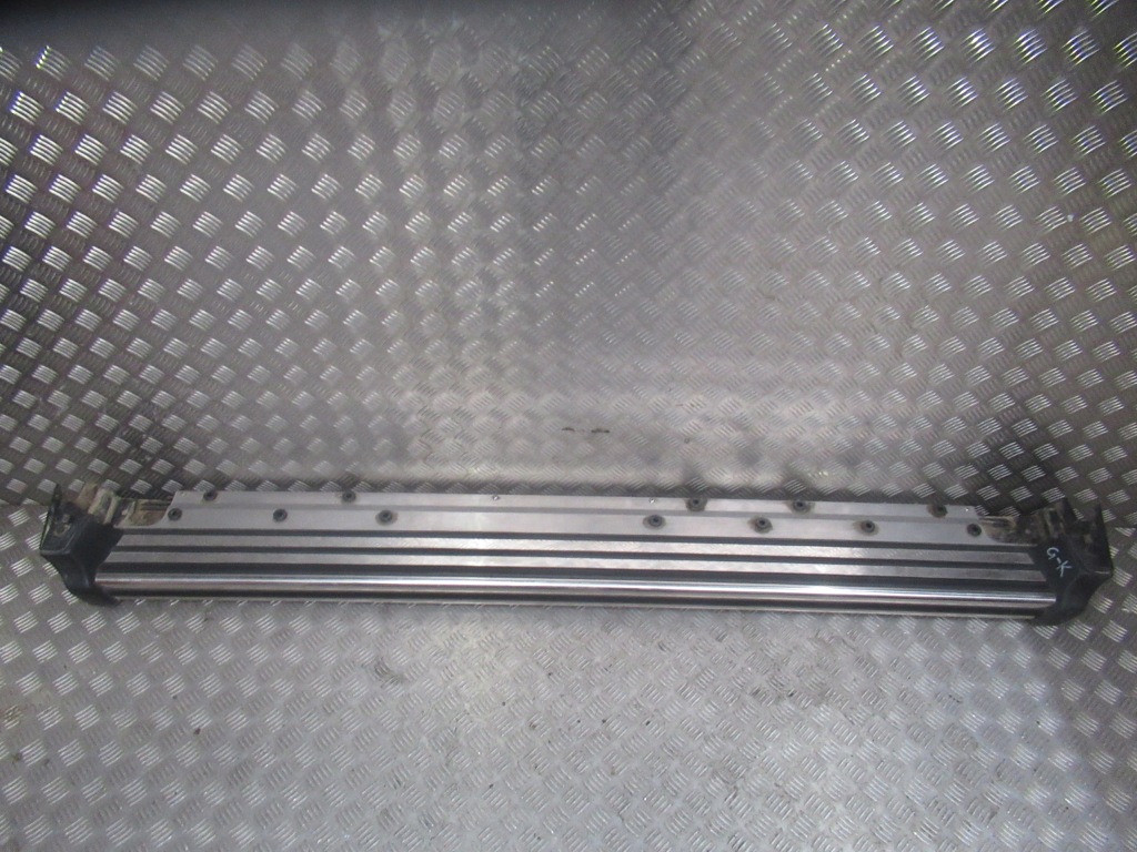 Купить Накладка  подножка правый  левый mercedes w463/4 a4635207800 a4634912600