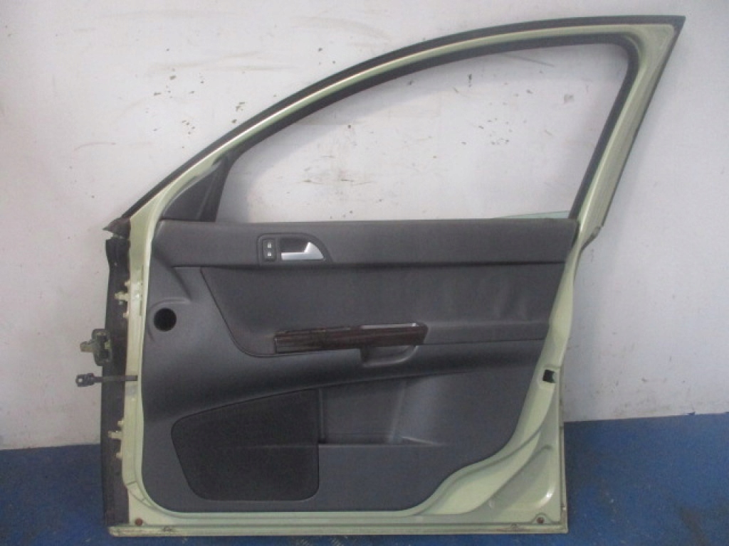 фото №2, Volvo s40 ii дверь перед правое 464-46