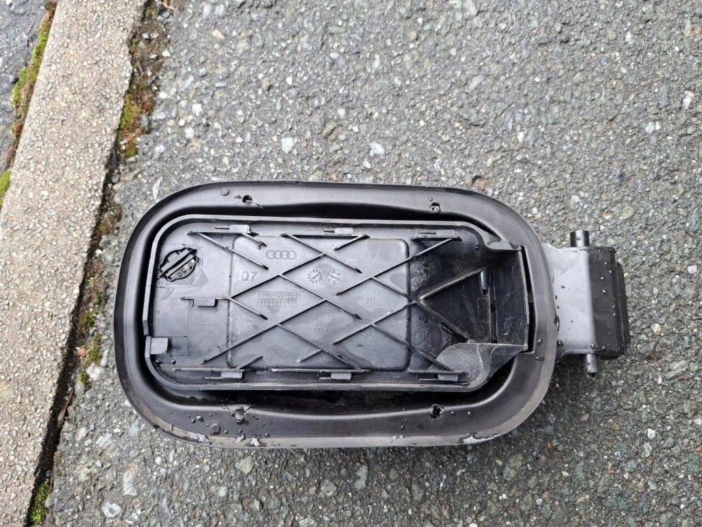 фото №3, Audi q8 2018 крышка