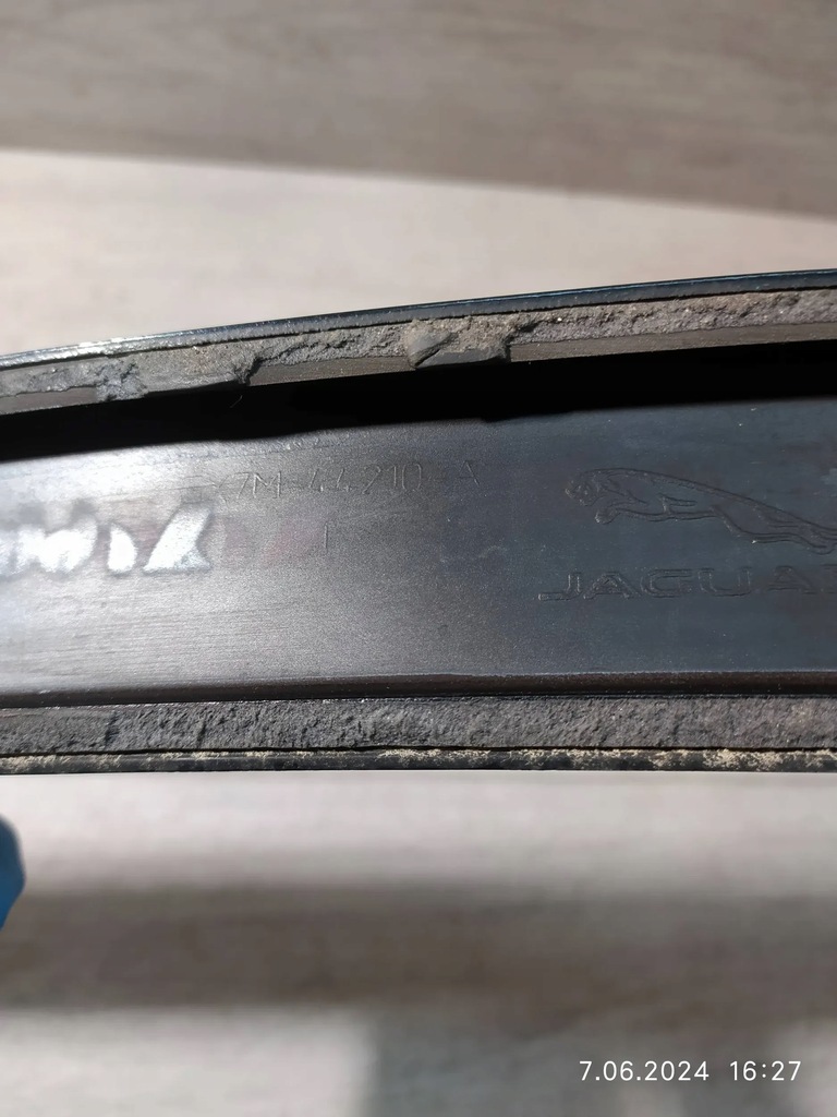 фото №8, 8718. jaguar xe спойлер спойлер кришка багажника gx7m-44210-a