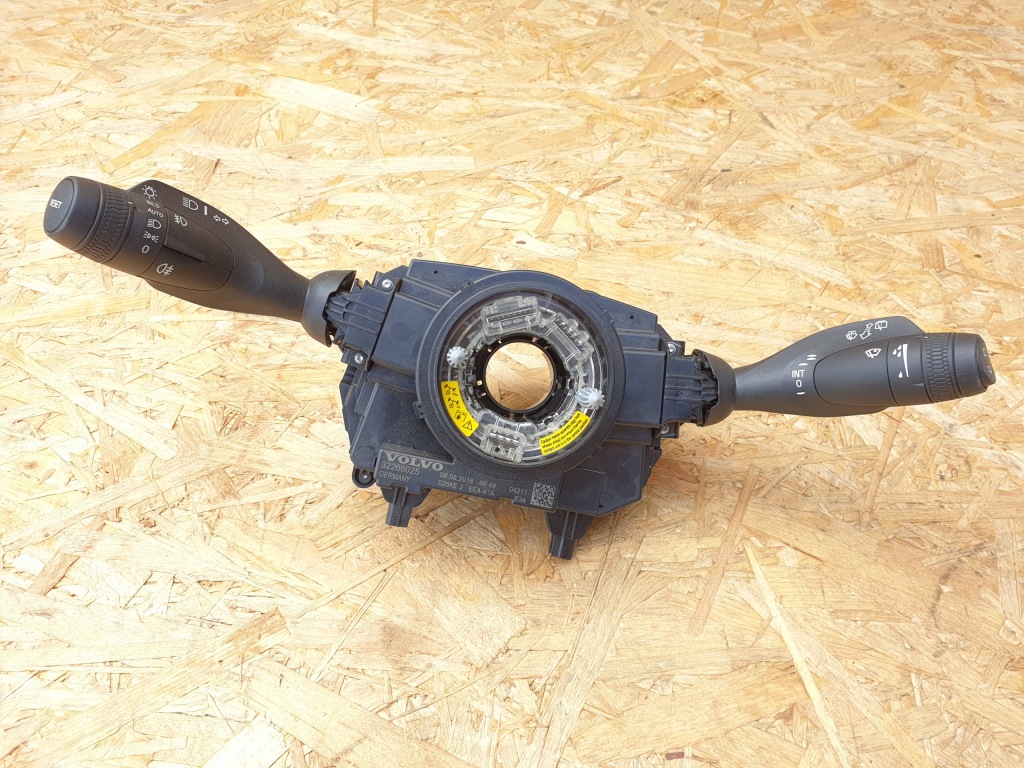 фото №1, Volvo xc60 ii xc90 перемикачі стрічка 32266025