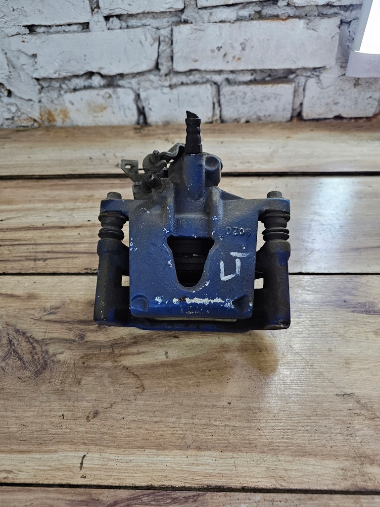 фото №1, Суппорт левый задняя mondeo mk3 3.0 v6