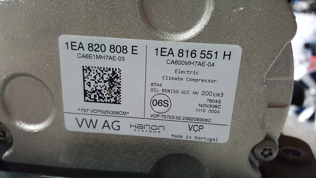 фото №8, Компрессор кондиционера vw id.4 1ea820808e демонтаж