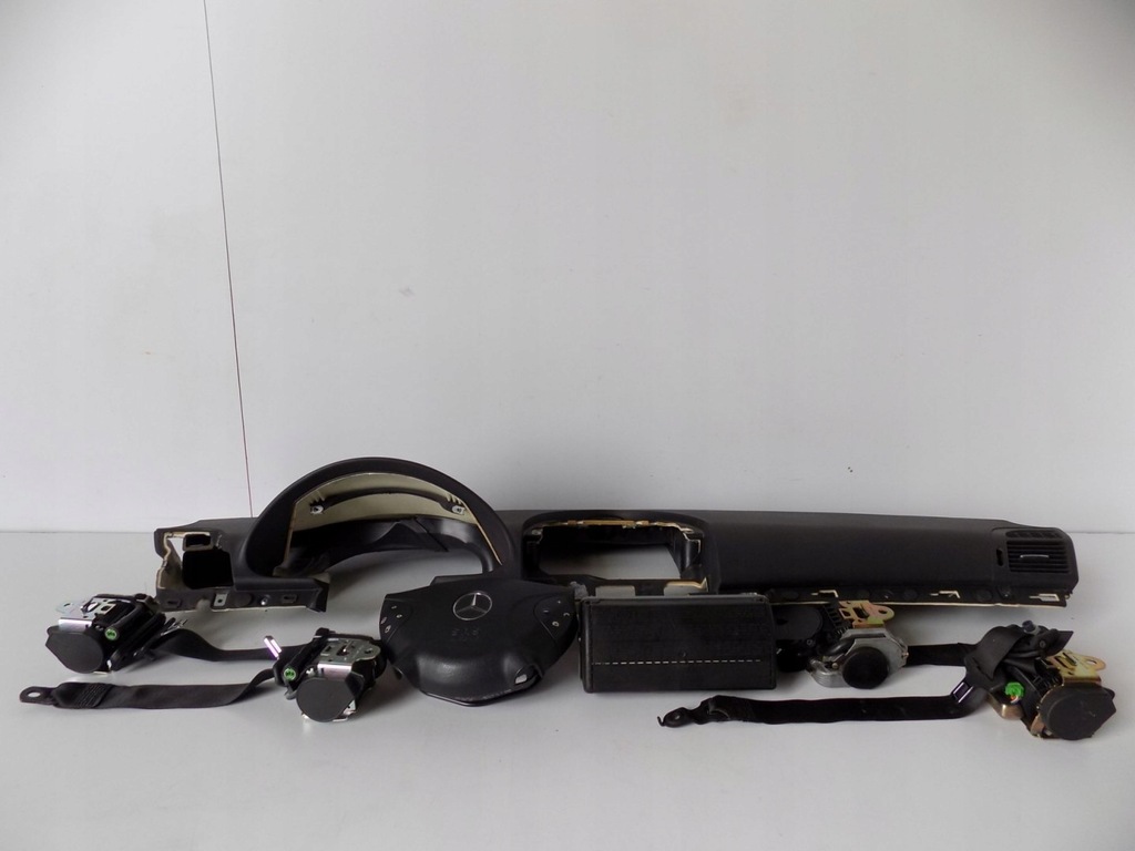 фото №1, Mercedes e w211 консоль / панель приладів приладова - 5544