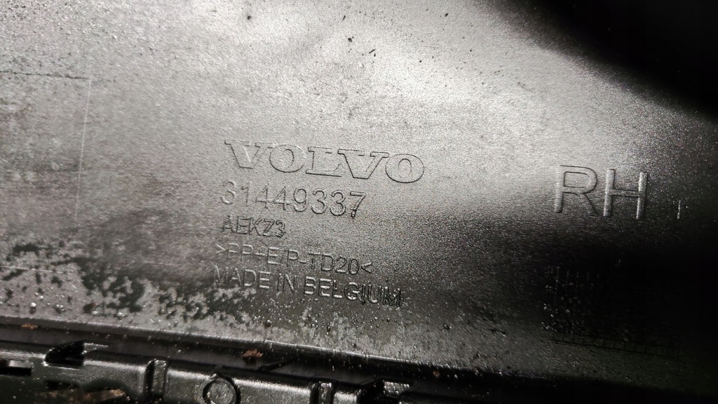 фото №15, Volvo xc40 бампер задний pdc