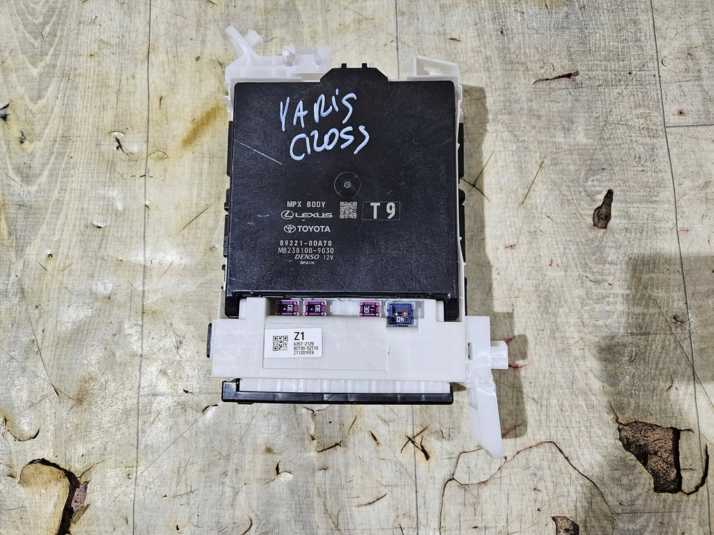 фото №1, Toyota yaris cross модуль mpx блок управления