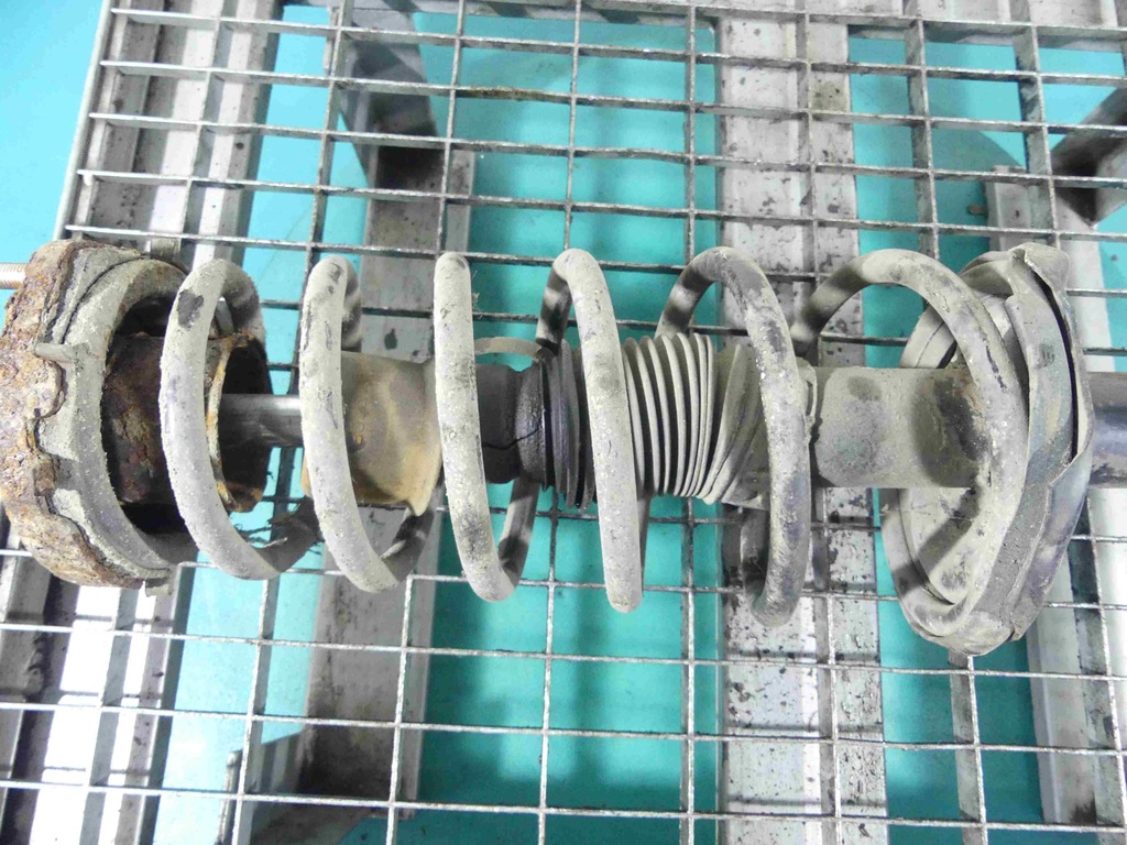 фото №1, Пружина задня mazda premacy 99-05