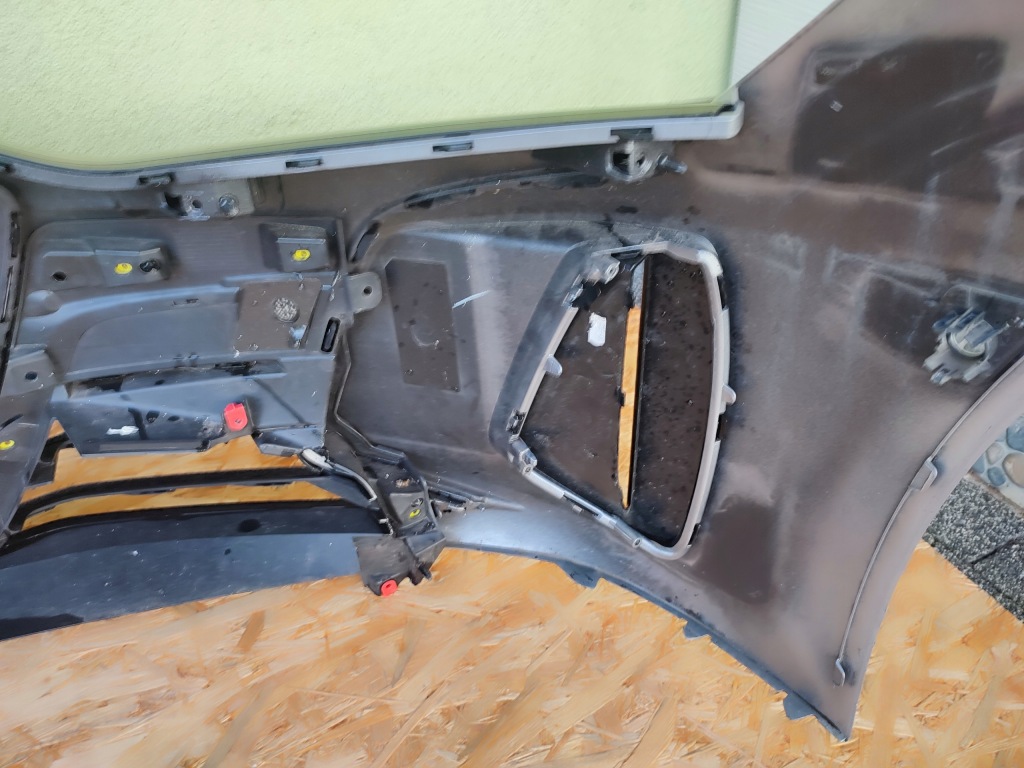 фото №9, Бампер перед передний audi e-tron gt 4j3807221 оригинал хороший