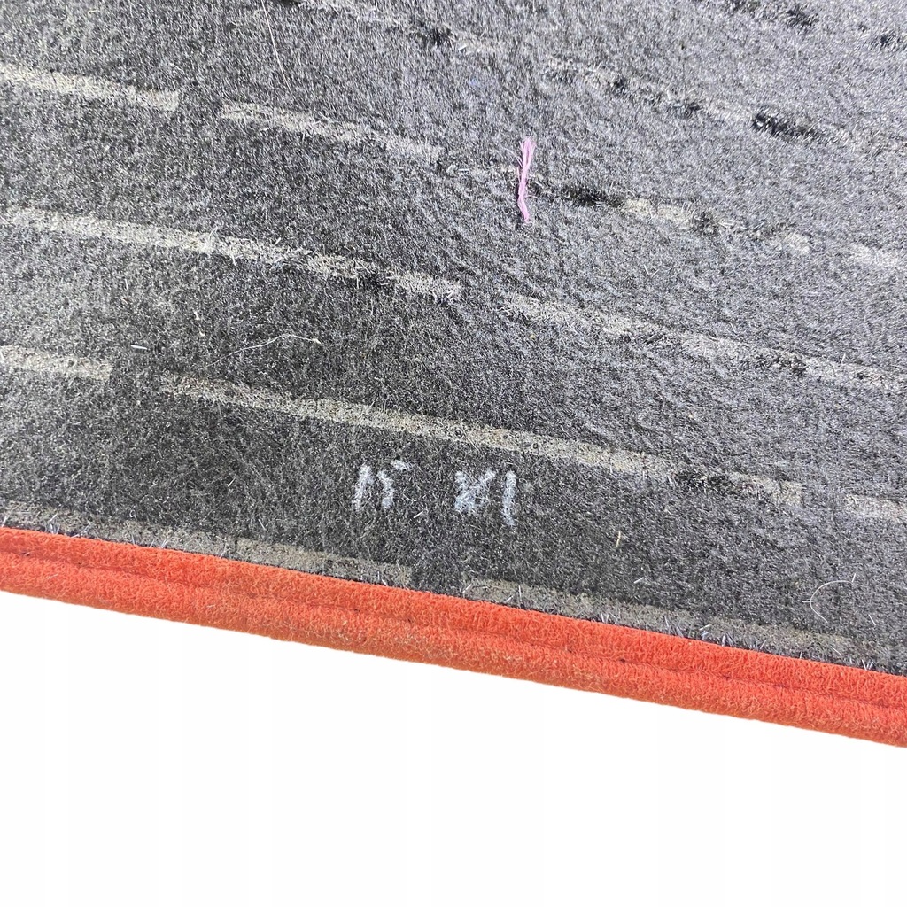 фото №13, Bmw x1 e84 2015 обшивка