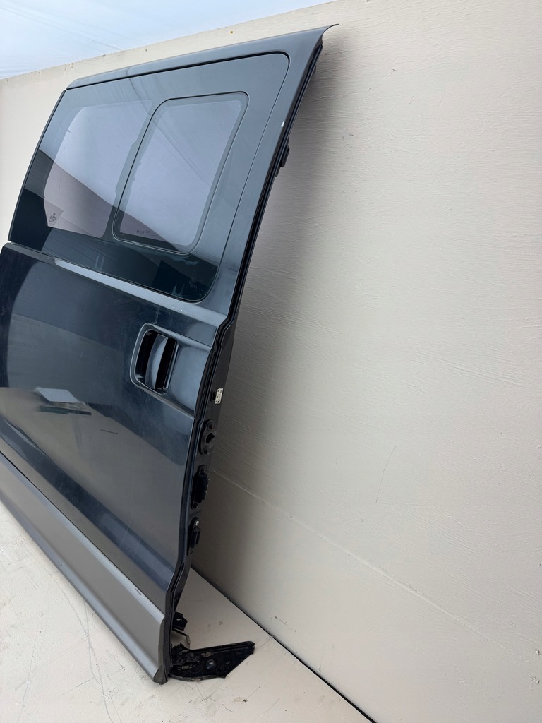 фото №10, Hyundai i800 h1 07-18r дверь правое боковой сдвижные