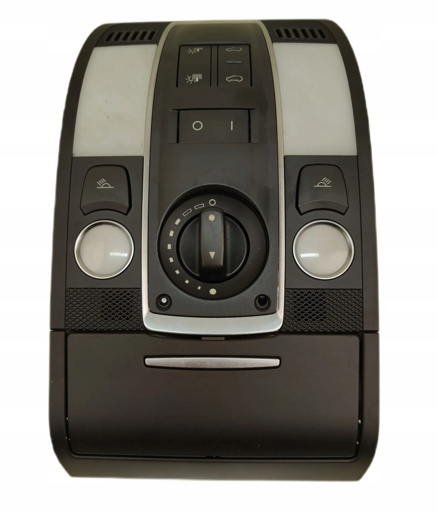 фото №1, Audi q7 4l лампа салона потолочный передняя czarna s-line 4l0947135p