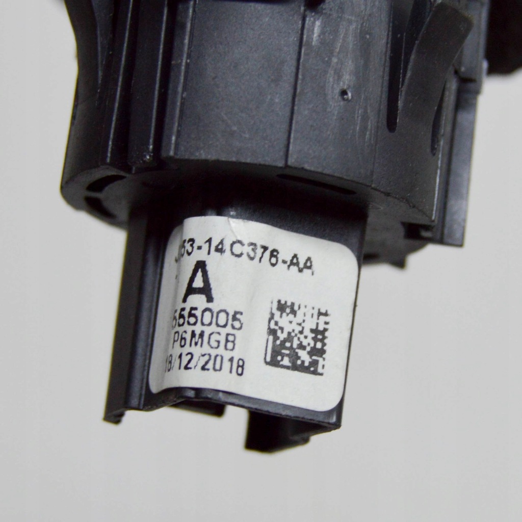 фото №7, Jaguar e-pace 2019 кнопка зажигания запуск / стоп