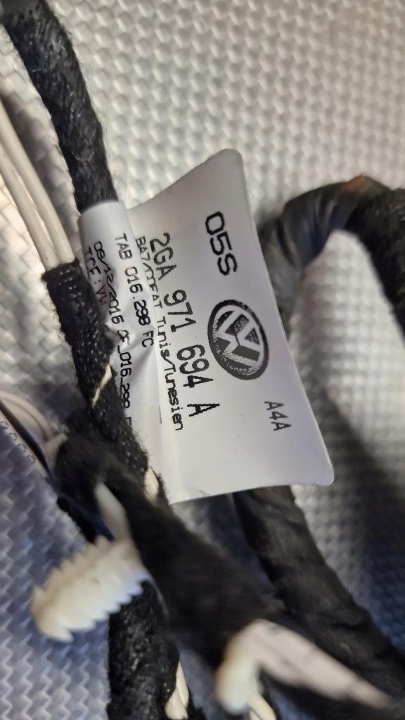 фото №3, Vw t-roc жгут трубопровод дверь правый задняя 2ga971694a