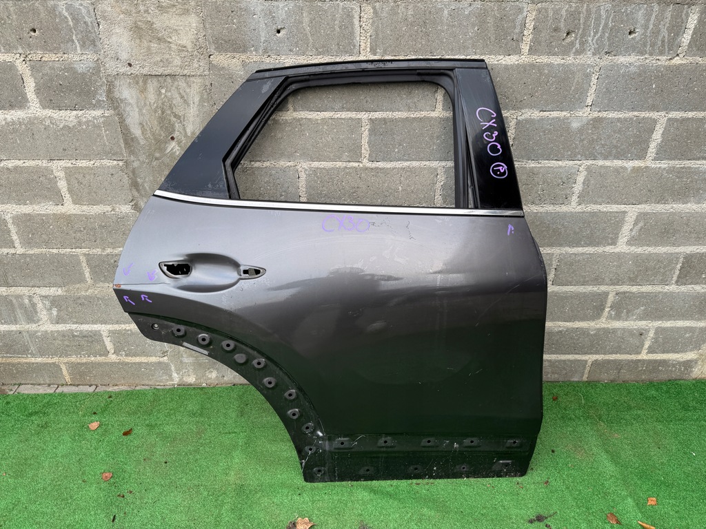 фото №1, Mazda cx30 двері праве задні правий задня