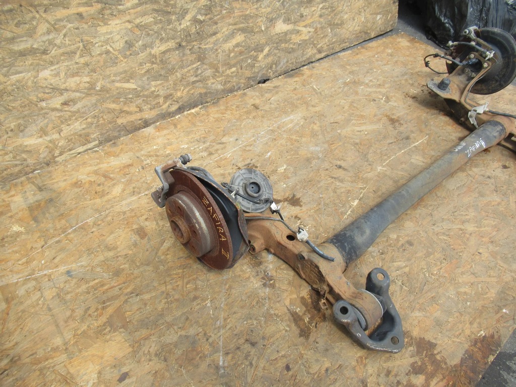 фото №7, Oś задняя opel zafira b