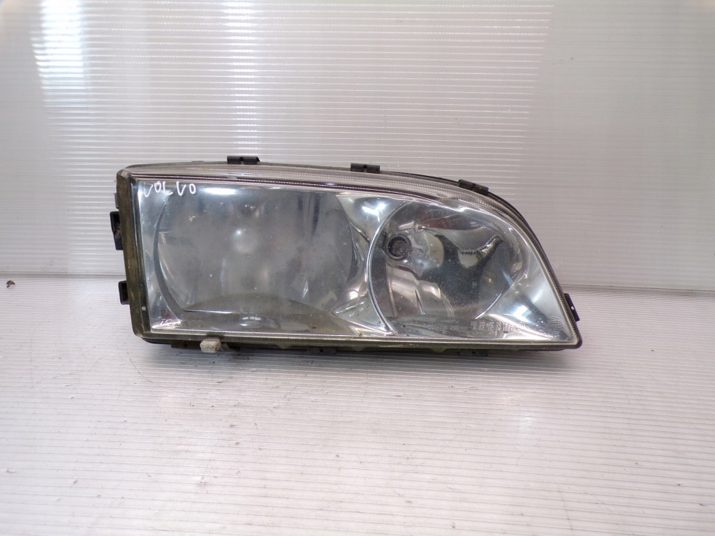 фото №1, Лампа правая перед передняя volvo c70 i lift clear anglik