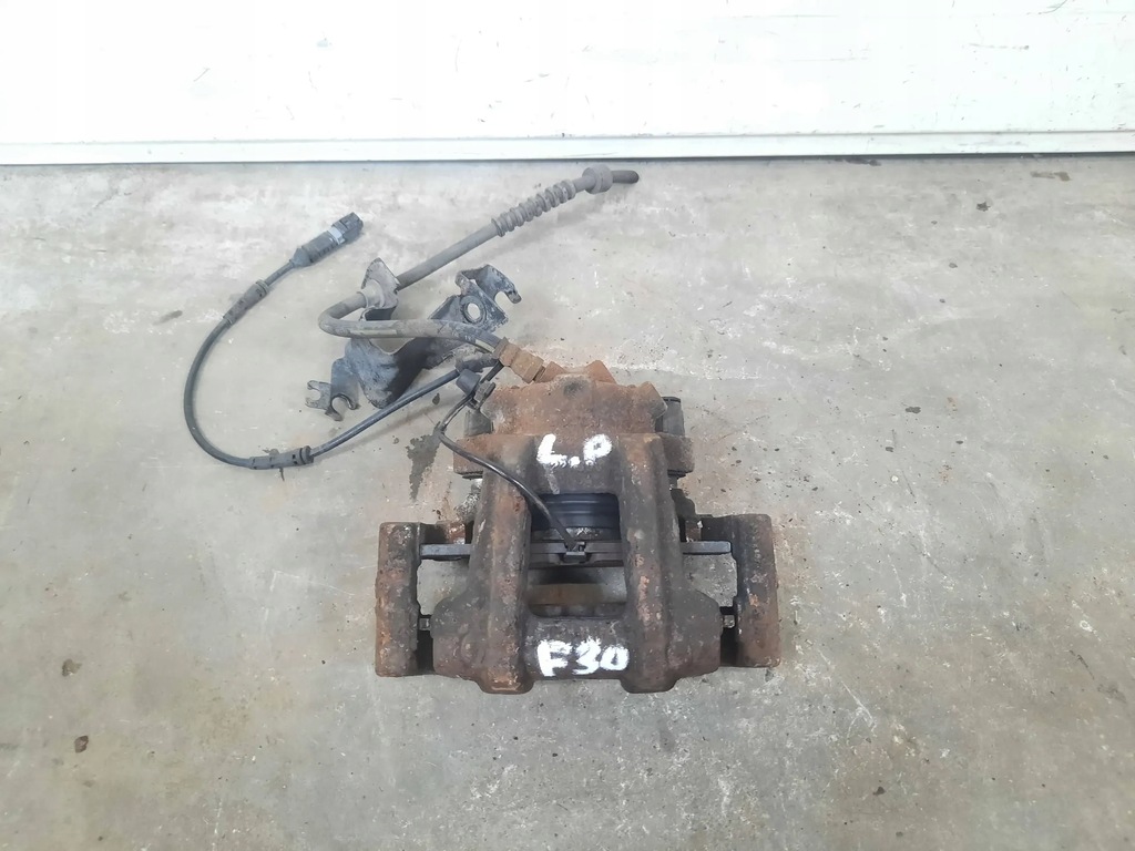 фото №1, Супорт лівий перед передній bmw 3 f30 f31