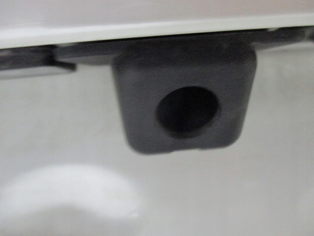 фото №5, Крышка багажника задняя задняя peugeot 2008 ii 20r pod камера