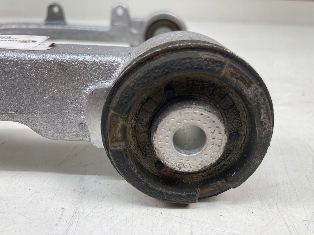 фото №7, Важіль правий передній верхній tesla model 3 y