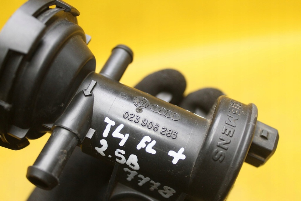 фото №7, Клапан вакууму vw transporter t4 701837210