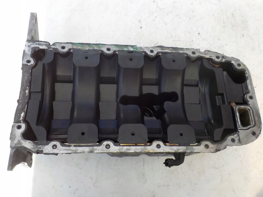 Opel astra h vectra c 1.8 16v z18xer z16xer поддон масляная 55353306 Киев