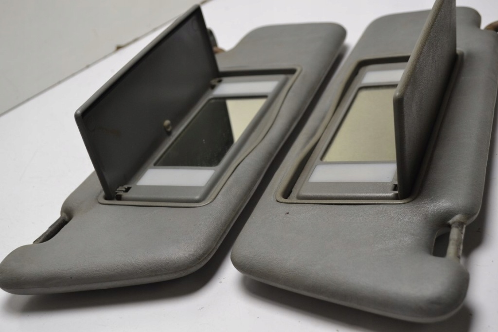 фото №6, Mercedes w124 козырьки солнцезащитные подсвечиваемые