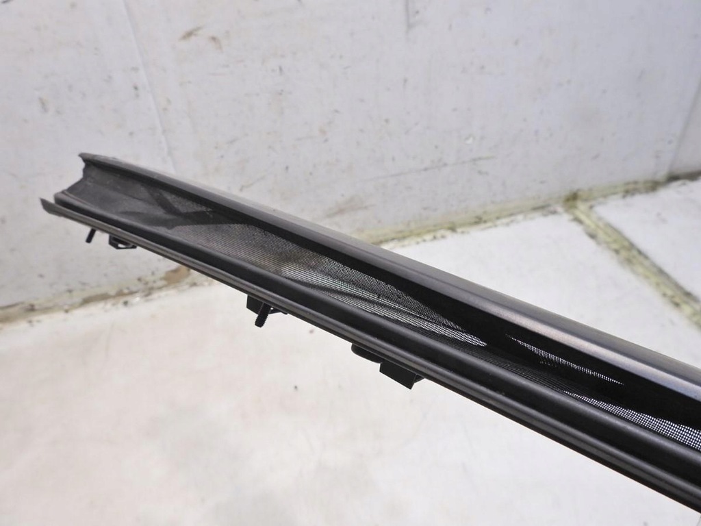 фото №6, Ветрозащитный экран защита ветровик vw eos 1q0877651d