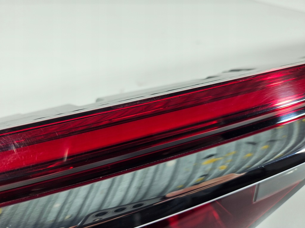 фото №8, Лампа задня задня накладка audi a8 s8 d5 4n0945095q eu