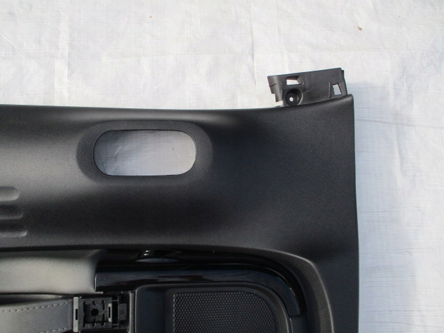 фото №2, Citroen c4 cactus обшивка дверь левых передних