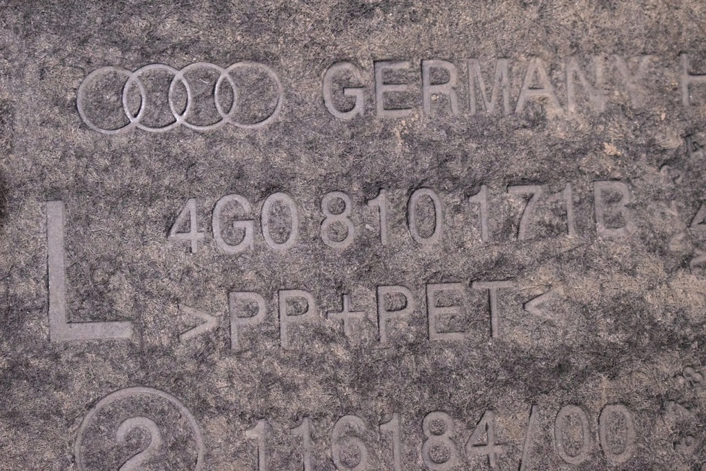 фото №8, Audi a6 allroad c7 2016 левая сторона подкрылок задние