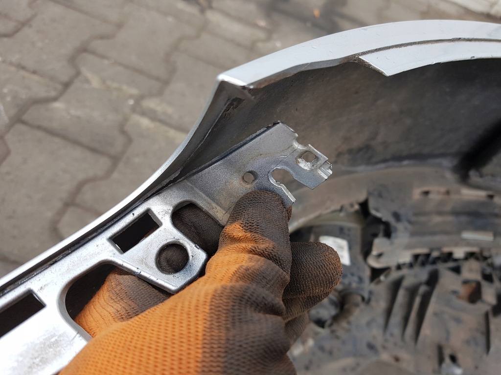 фото №12, Audi a3 8p lift 08-12r бампер перед решітка радіатора lx7w