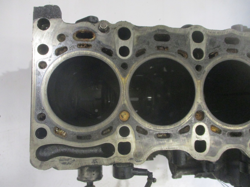 Блок двигателя mercedes w212 2.2 cdi a6510110108 r6510111501 Оригинал