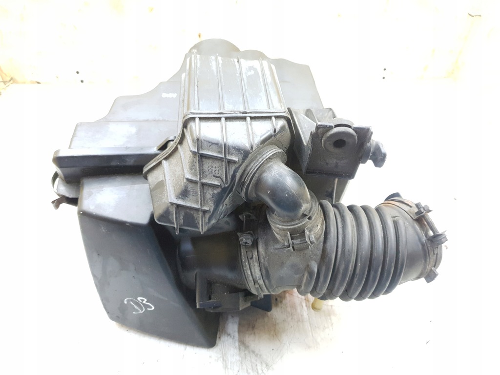 фото №1, Корпус фильтра воздуха расходомер mazda 5