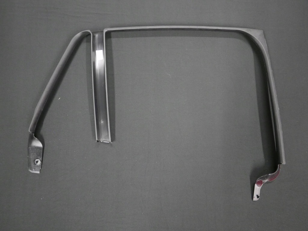 фото №2, Bmw f48 прокладка рамка двері задня права 7349672