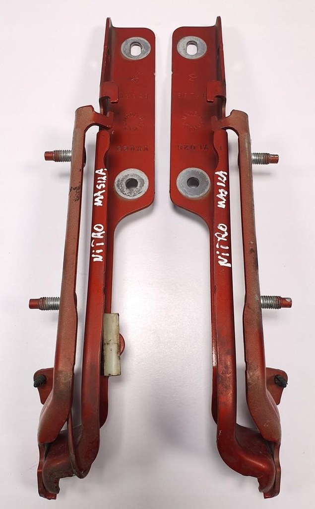 фото №1, Петли капот dodge nitro пара