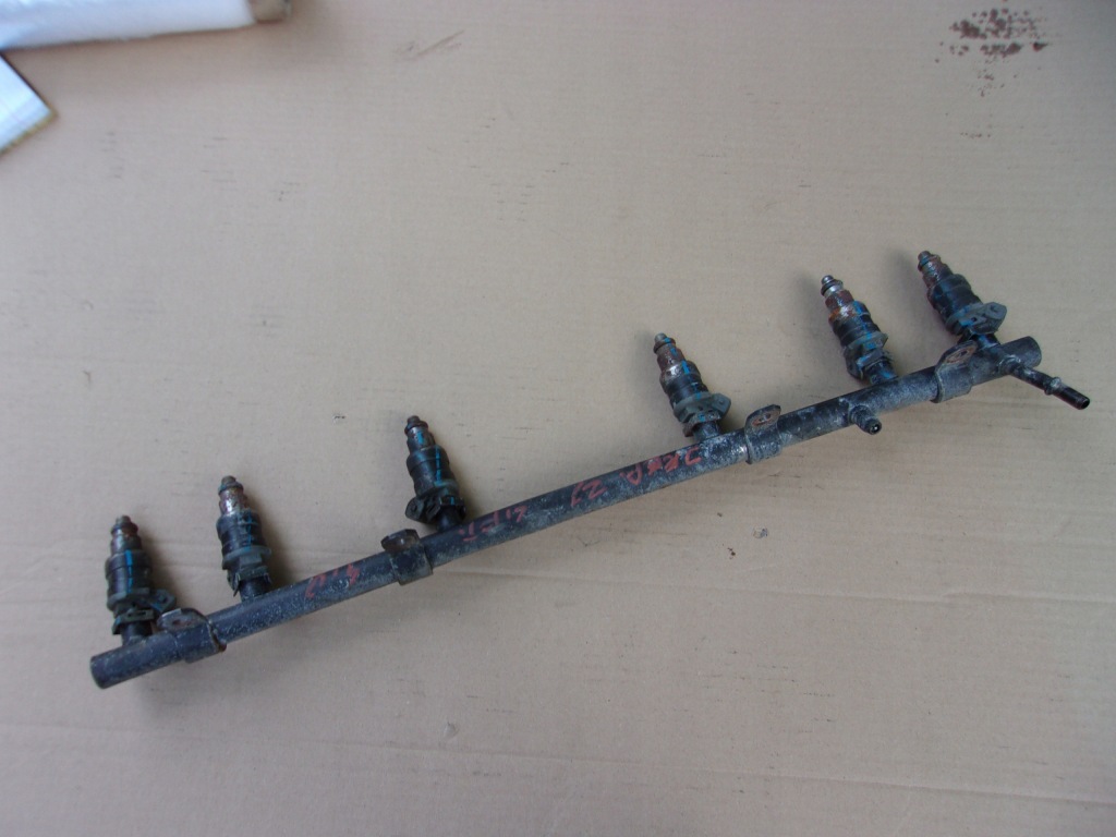 фото №1, Форсунки молдинг впрыскная jeep grand cherokee zj 4,0