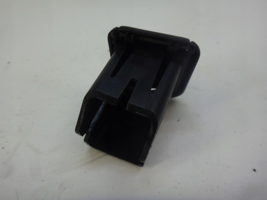 фото №4, Защита заглушка сиденье isofix правый правая mini r55 r56