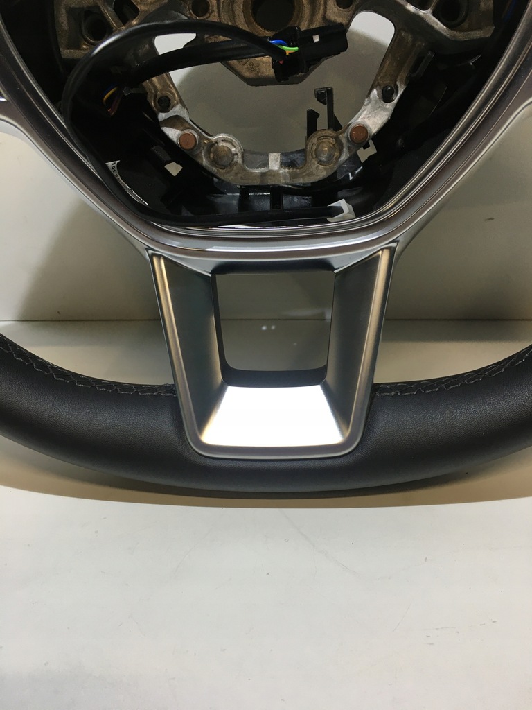 фото №6, Renault clio v воздуховод кожаный 484002607r