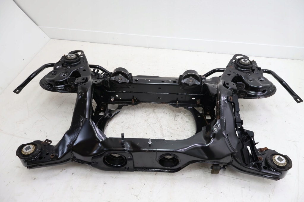 Купить Volvo xc90 2 подрамник подрамник задний пневматика