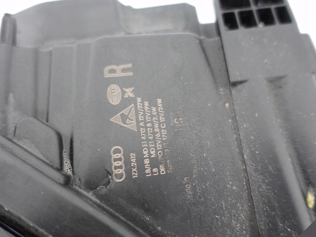 фото №11, Audi a6 c8 4k0 18- лампа+ модуль full led b.ładna r