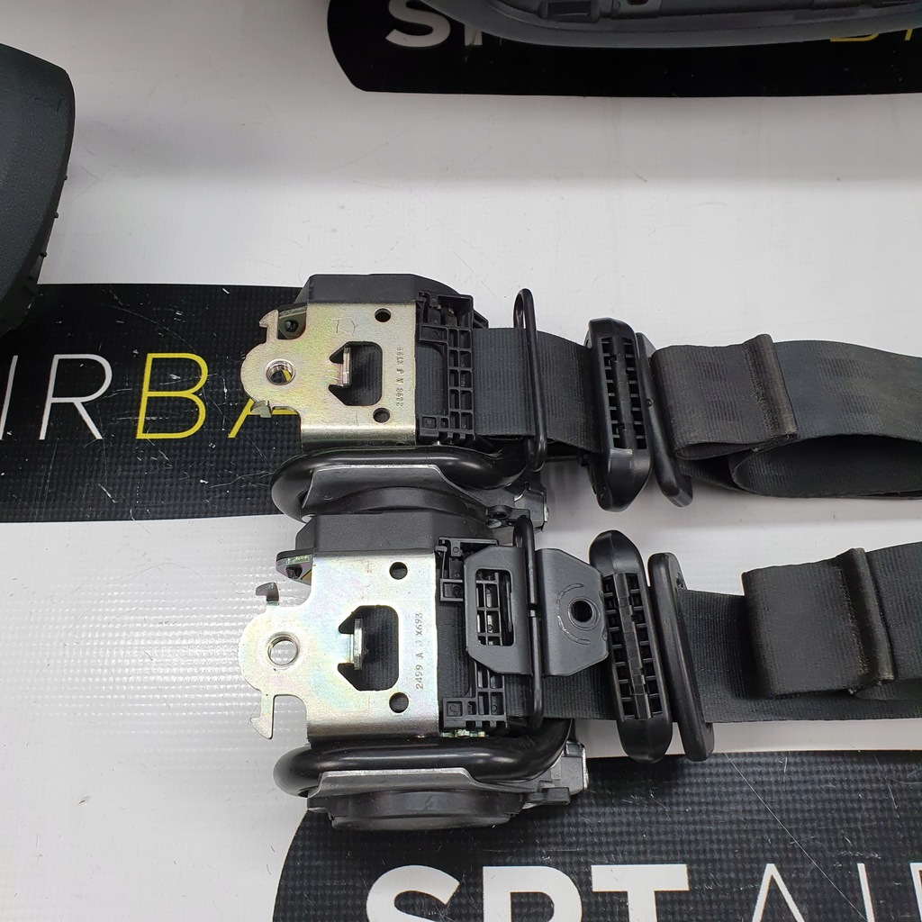 фото №9, Captur i приборная панель консоль подушки безопасности ремни подушка безопасности