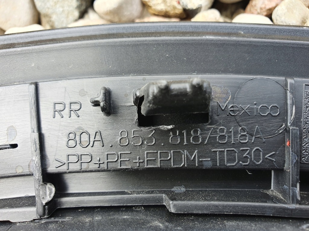 фото №6, Молдинг накладка крыла правый задняя audi q5 80a rok 16-