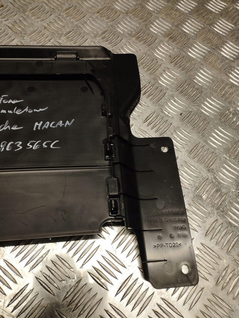 фото №11, Porsche macan 95b захист заглушка акумулятор 95b863565c