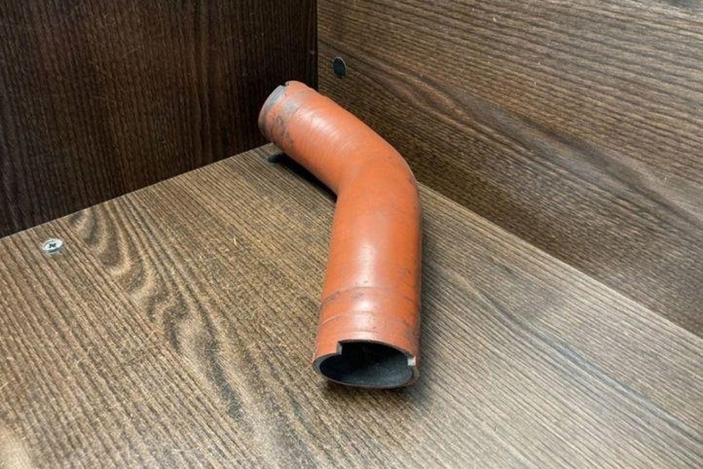 фото №7, Труба інтеркулер iveco daily iv flatbed 5801414274 2.29l дизель 100kw