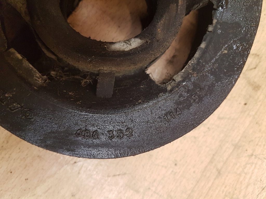 фото №3, Шків volvo 240 2.4d