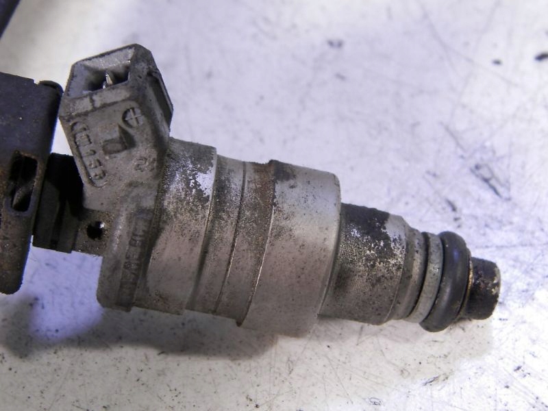 фото №5, Ford fiesta mk4 форсунки 1,3 95bfbc